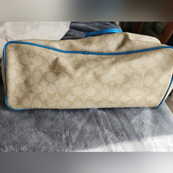 COACH Luxury Signature Tote Bag Beige/Blue 20in x 9in - Picture 6 of 15